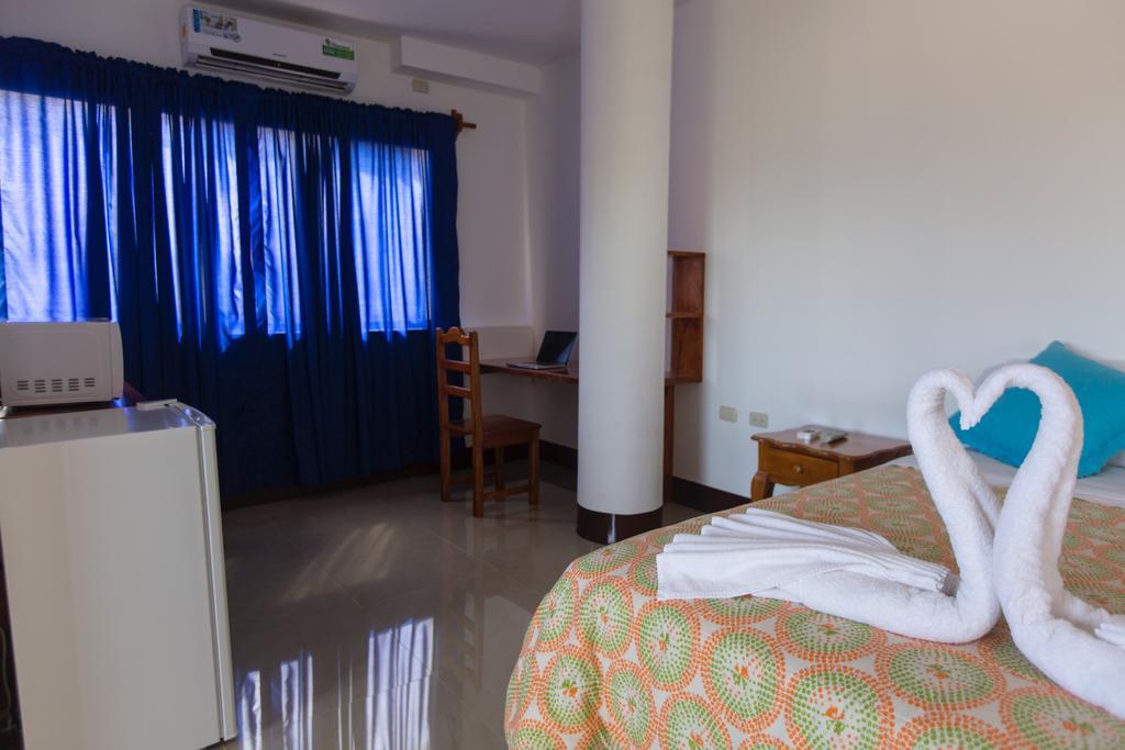 Hostal Tongo Reef Puerto Baquerizo Moreno Kültér fotó