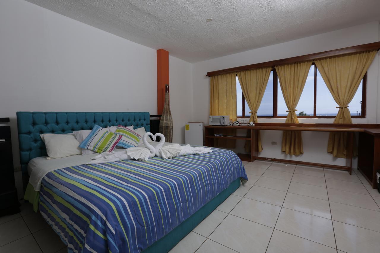 Hostal Tongo Reef Puerto Baquerizo Moreno Kültér fotó
