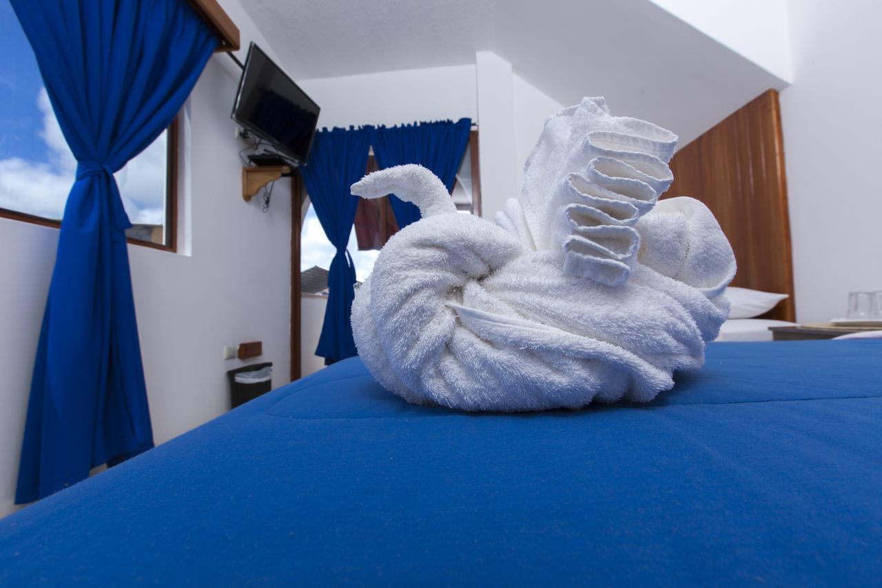 Hostal Tongo Reef Puerto Baquerizo Moreno Kültér fotó